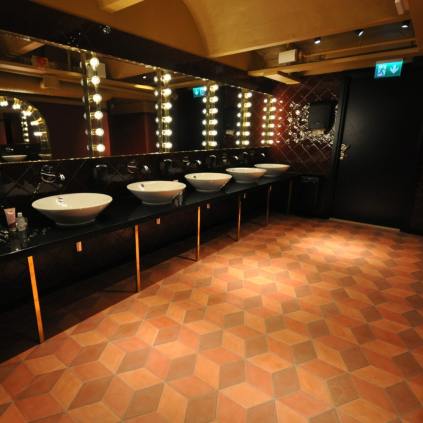 design fliser, haandlavede cementfliser, marokkanske cementfiser, håndlavede fliser, diamond fliser, rombe fliser, custom-made fliser, cementkake